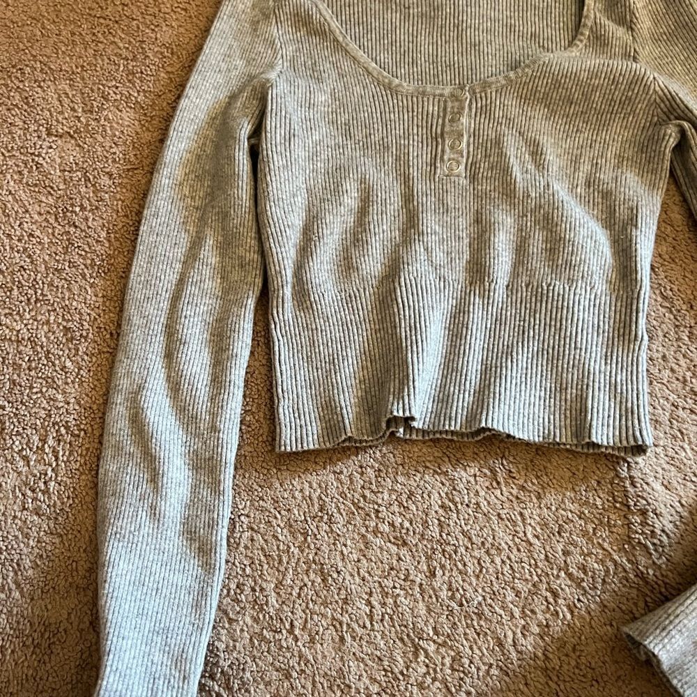 Kendall & Kyle Large Ribbed Blouse - image 4